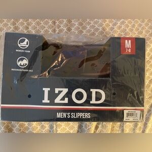 IZOD BRAND NEW SLIPPERS